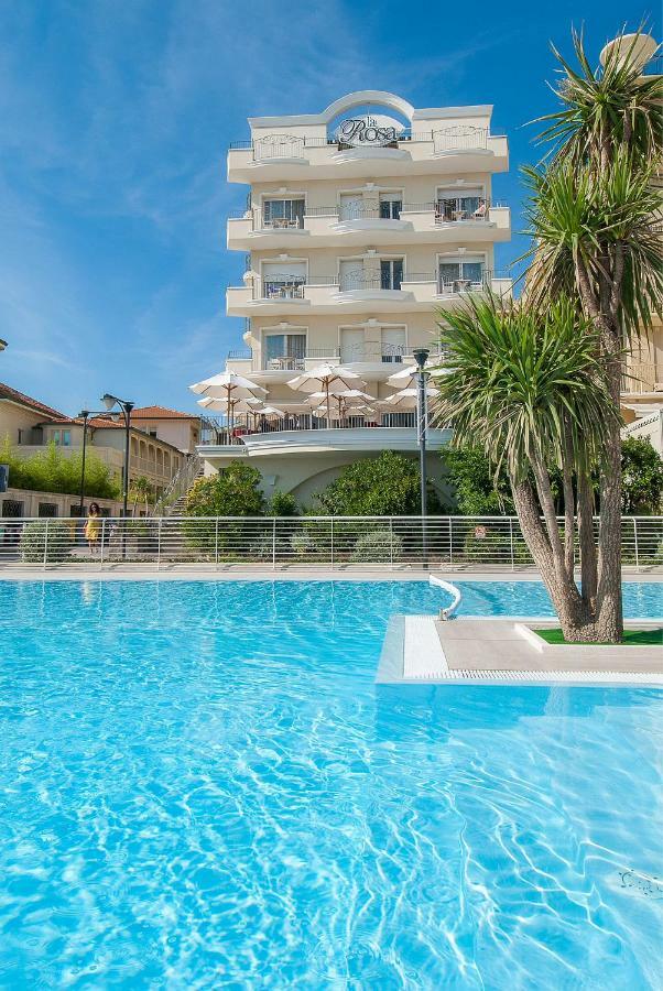 Hotel La Rosa カットーリカ エクステリア 写真